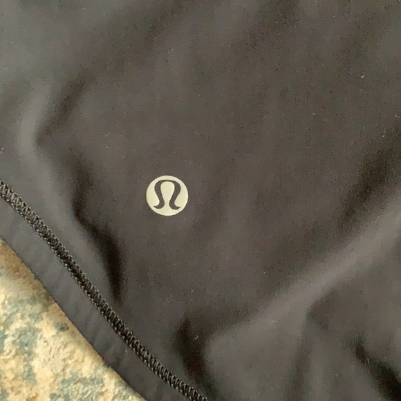 Lightweight shirt great for exercise or chilling cute back opening - Picture 3 of 5